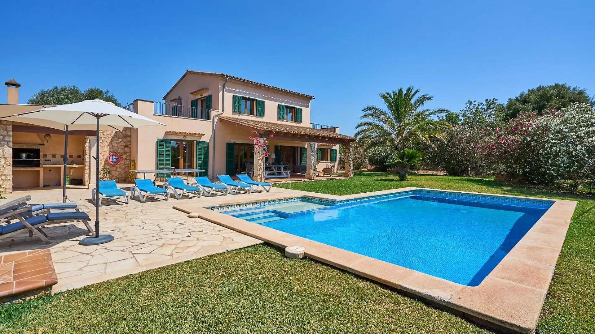Finca Miralu Calonge  Holiday home